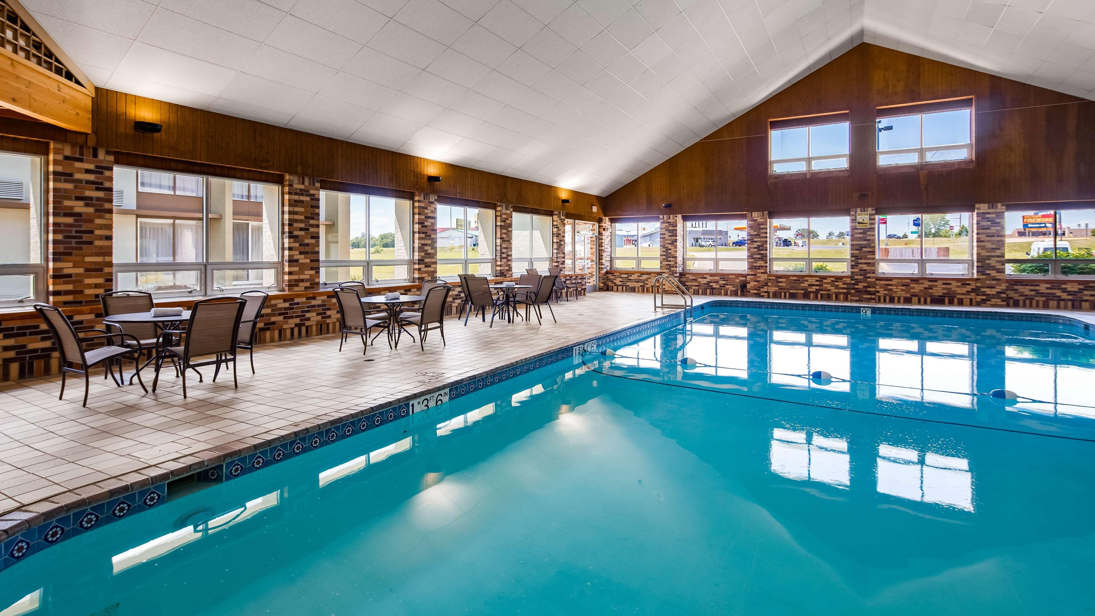 Best Western Tomah Hotel Екстер'єр фото