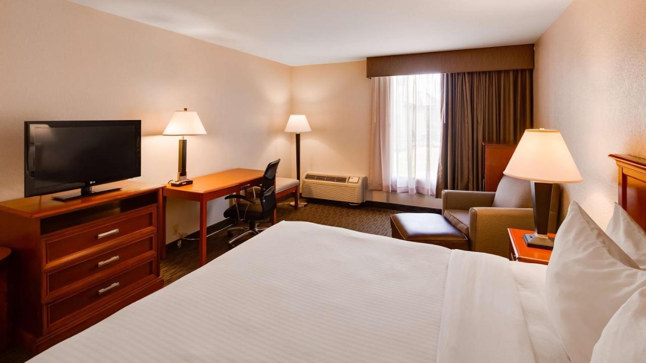 Best Western Tomah Hotel Екстер'єр фото