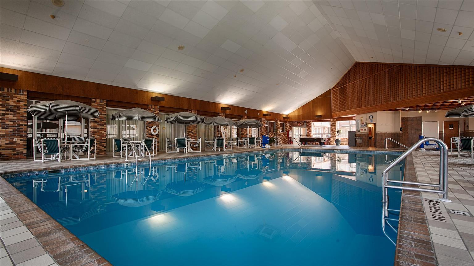 Best Western Tomah Hotel Екстер'єр фото